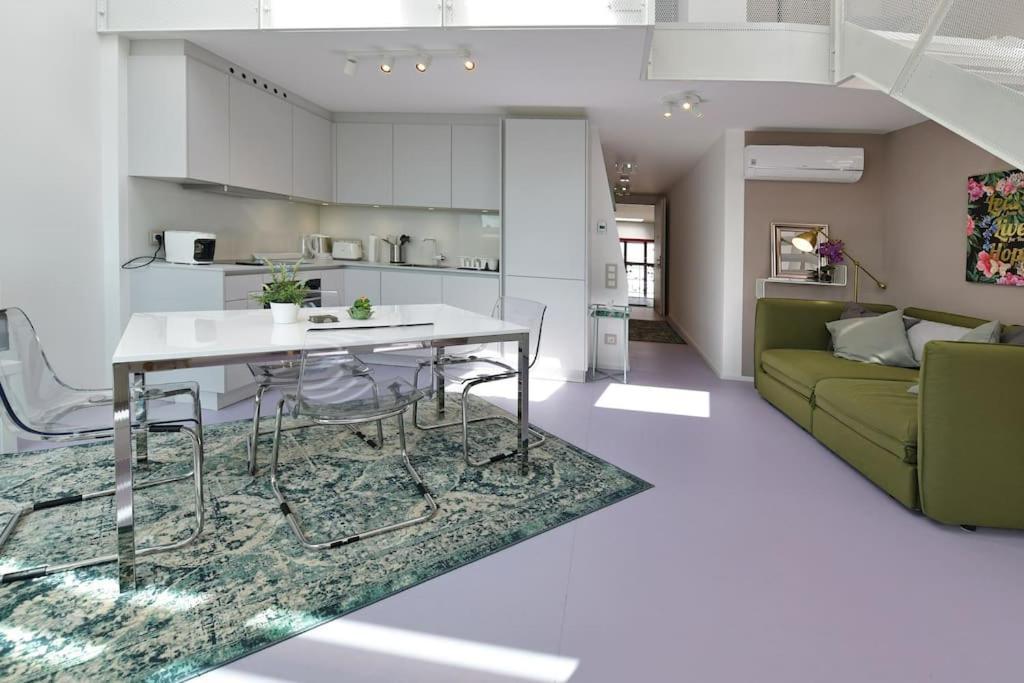 Julius 4 - Duplex 5 Mins To Center Apartment